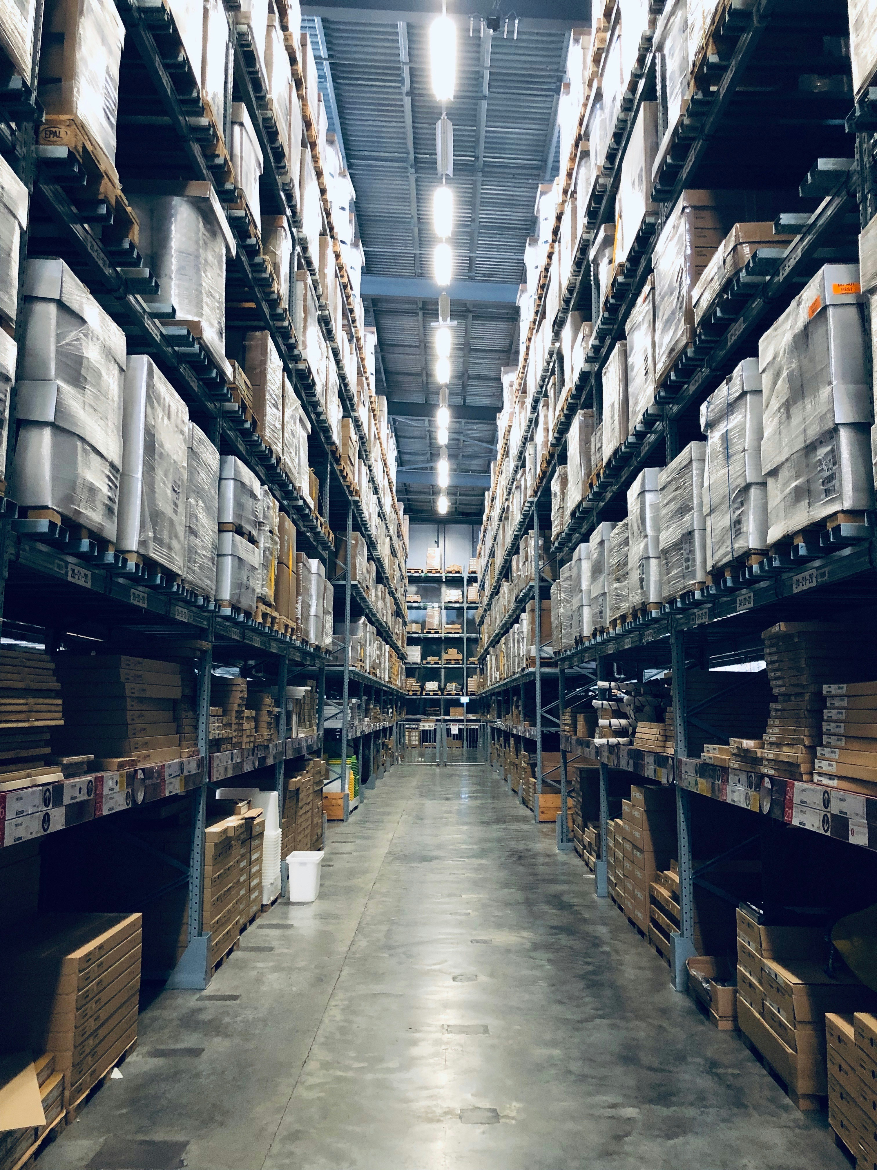 WG Installations storage warehouse with pallet racking
